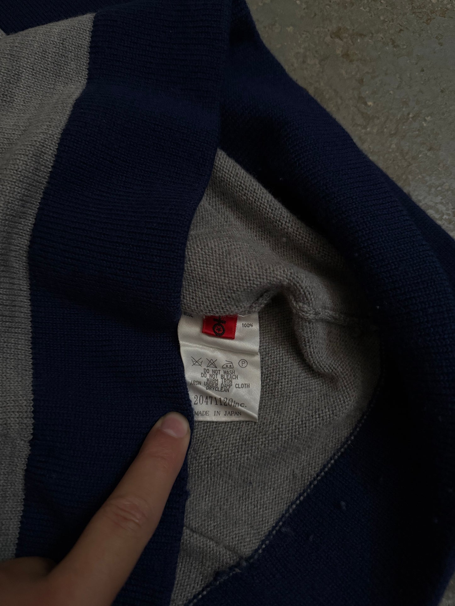 20471120 2000’s Hyoma Knit Sweater