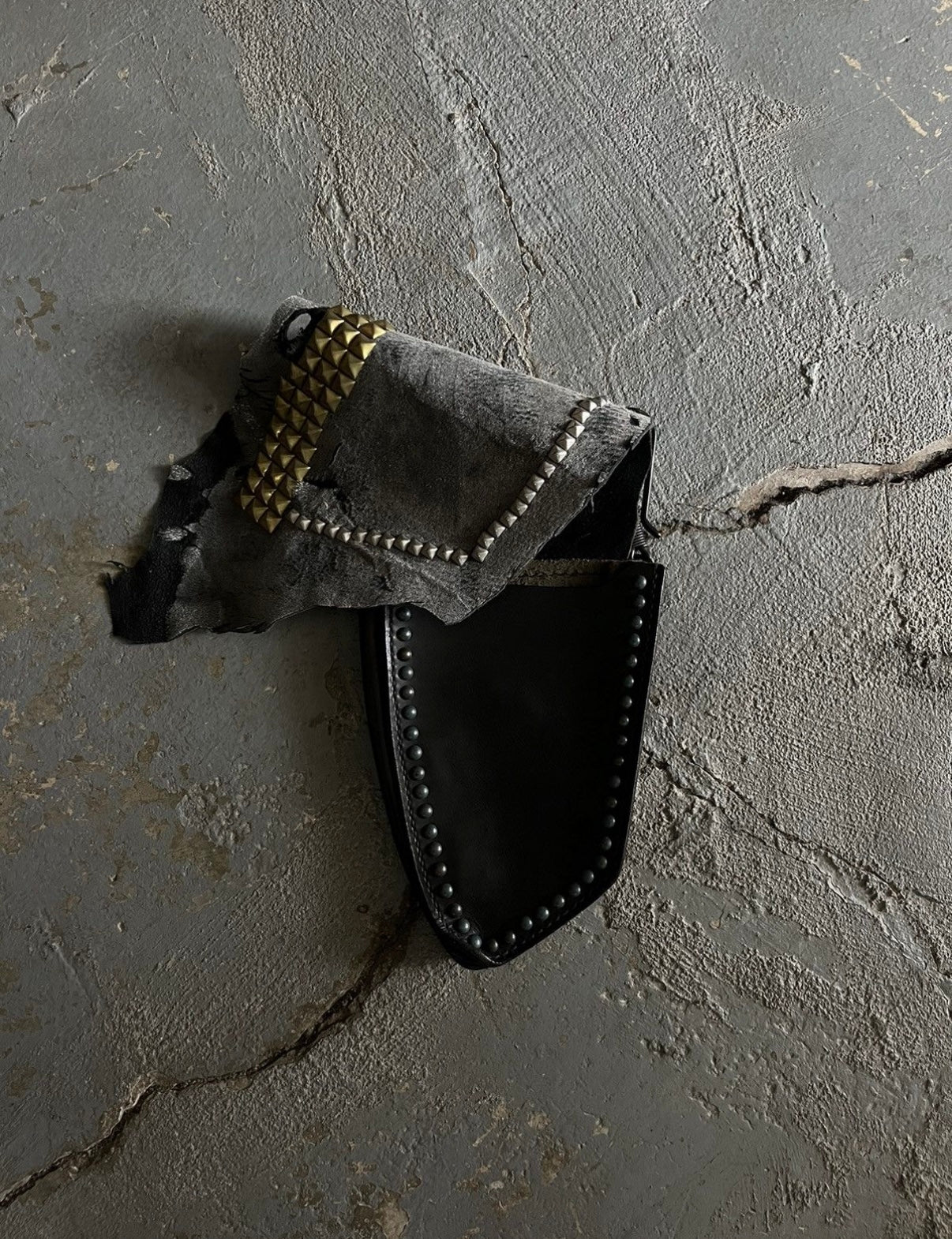 Yasuyuki Ishii Studded Glove & Belt Bag Set