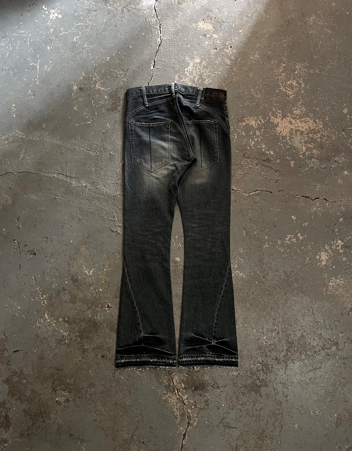 L.G.B. Wolf Cut Flared Jeans