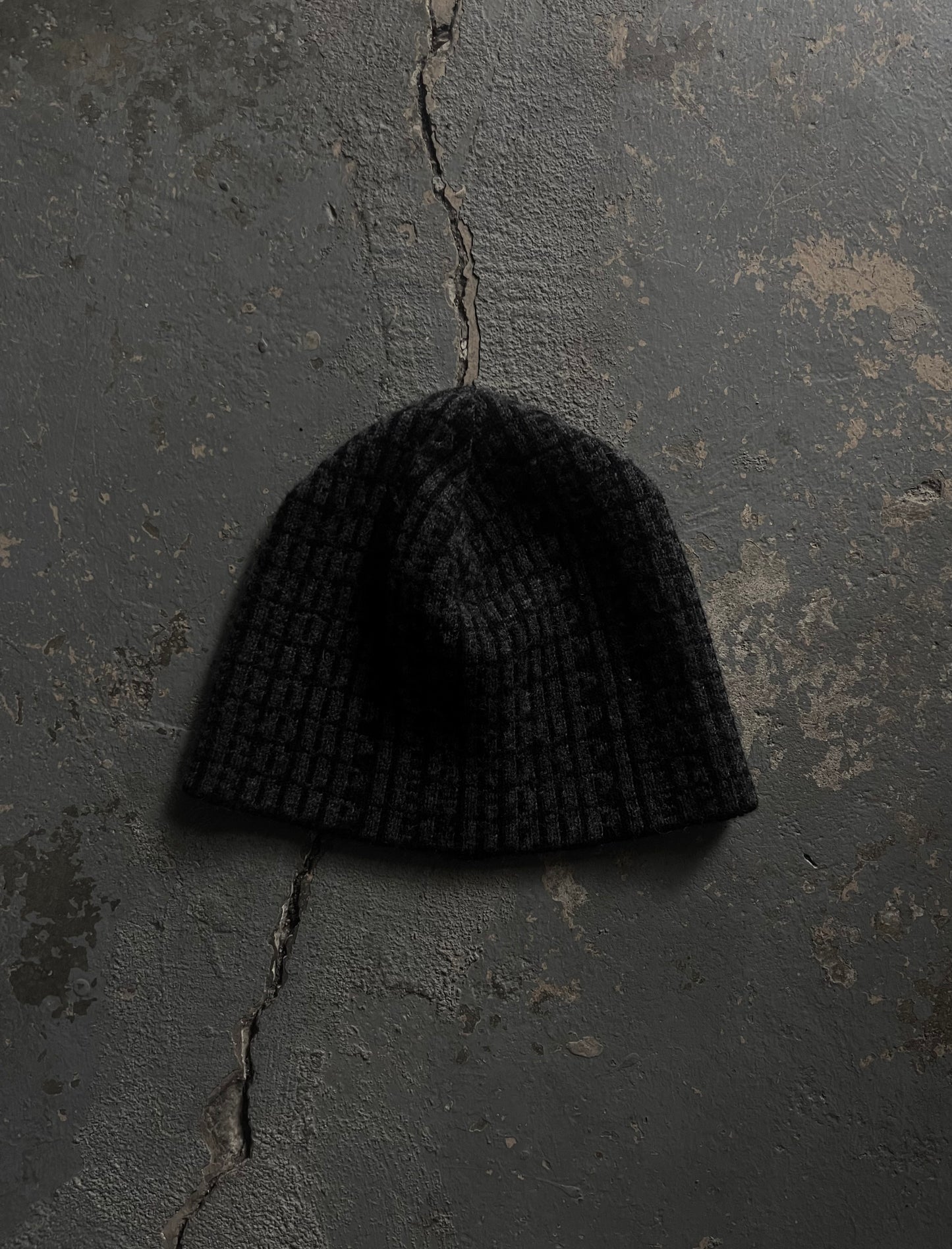 Undercover AW02 “Witches Cell Division” Groupie Beanie