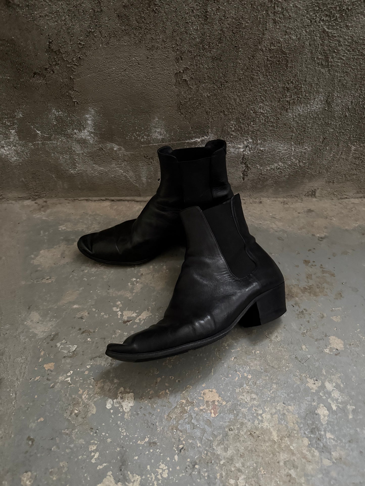 Saint Laurent Classic Chelsea Boot