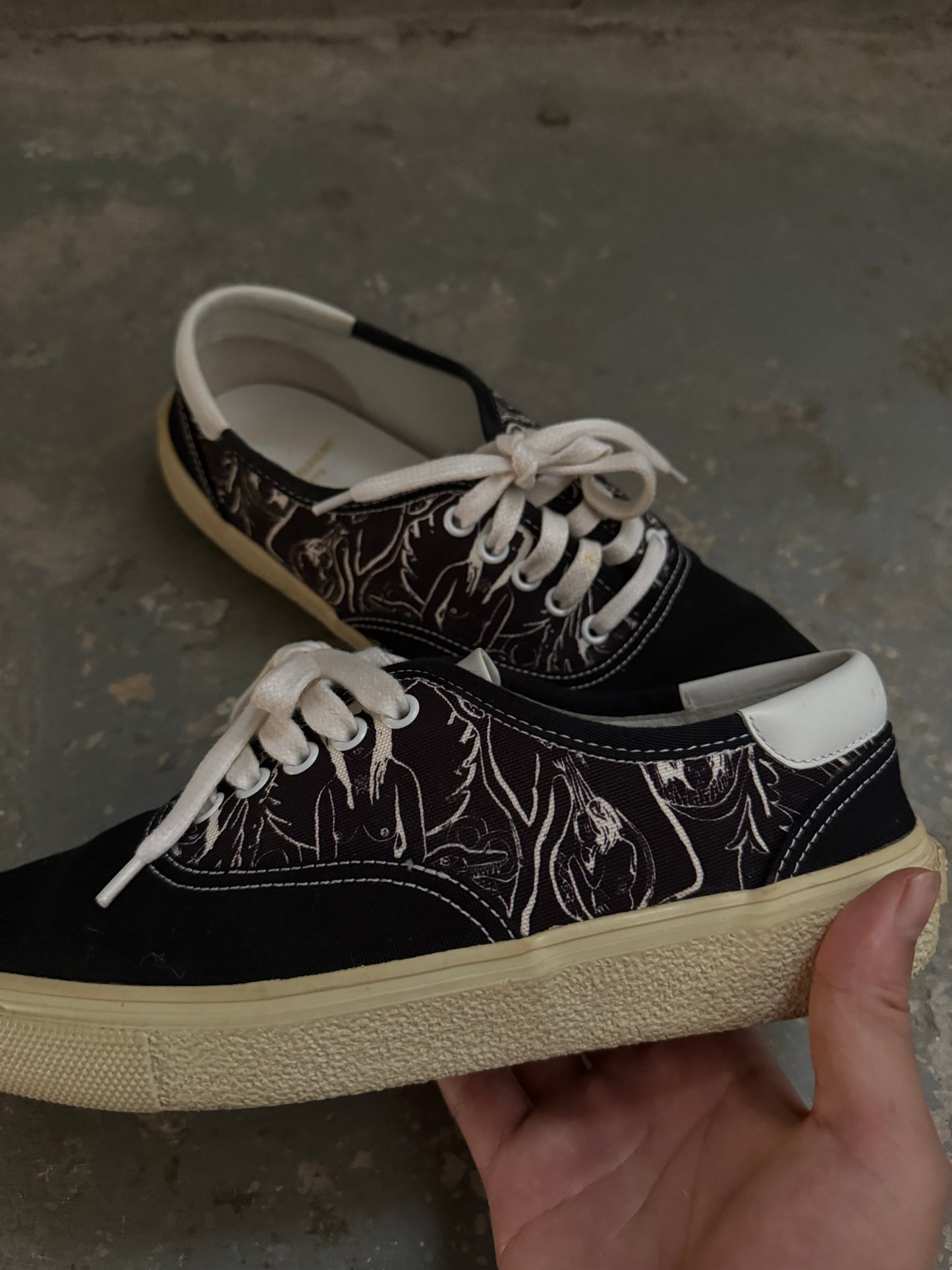 Saint Laurent Nude Girl Skate Shoe