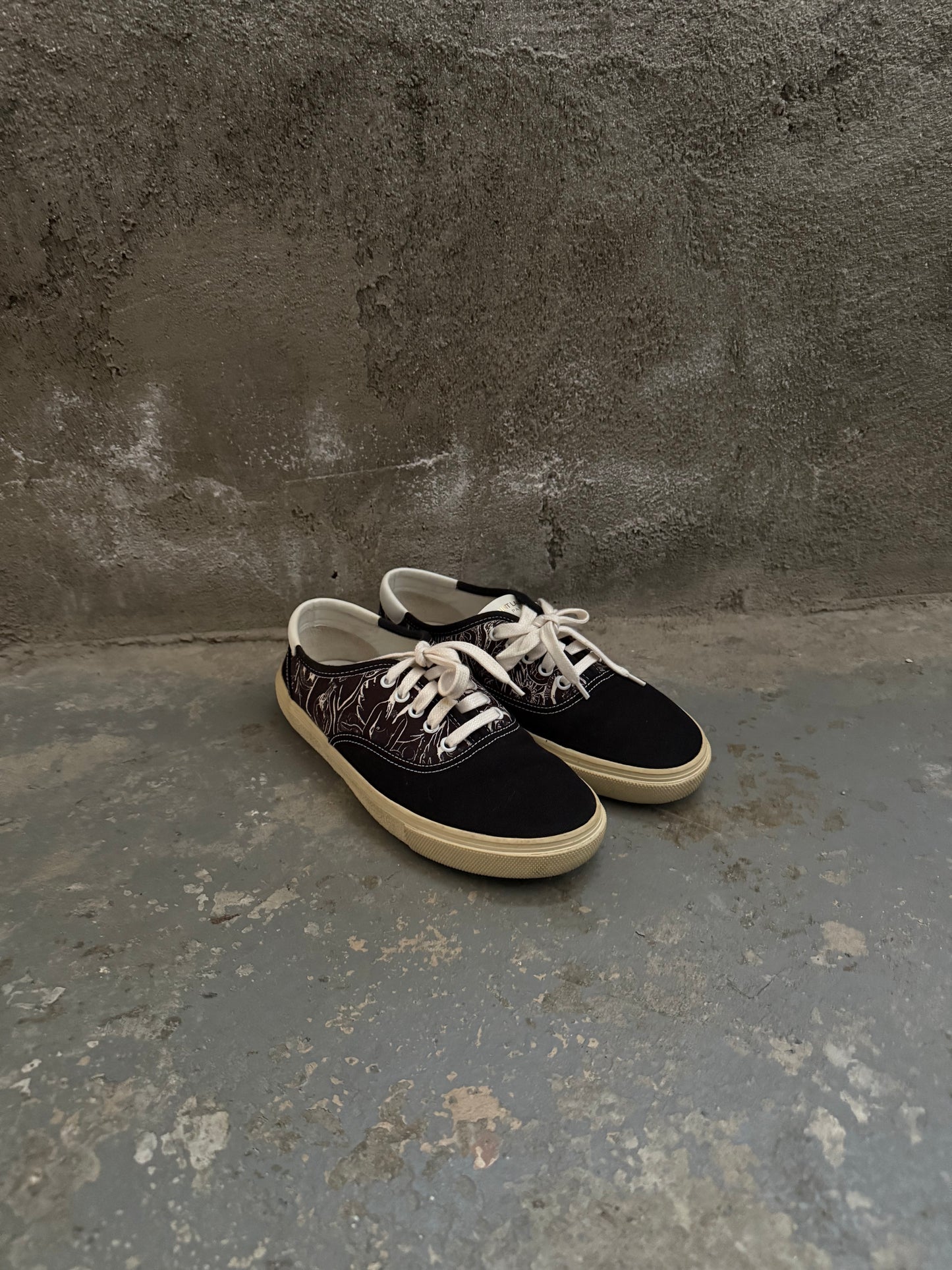 Saint Laurent Nude Girl Skate Shoe