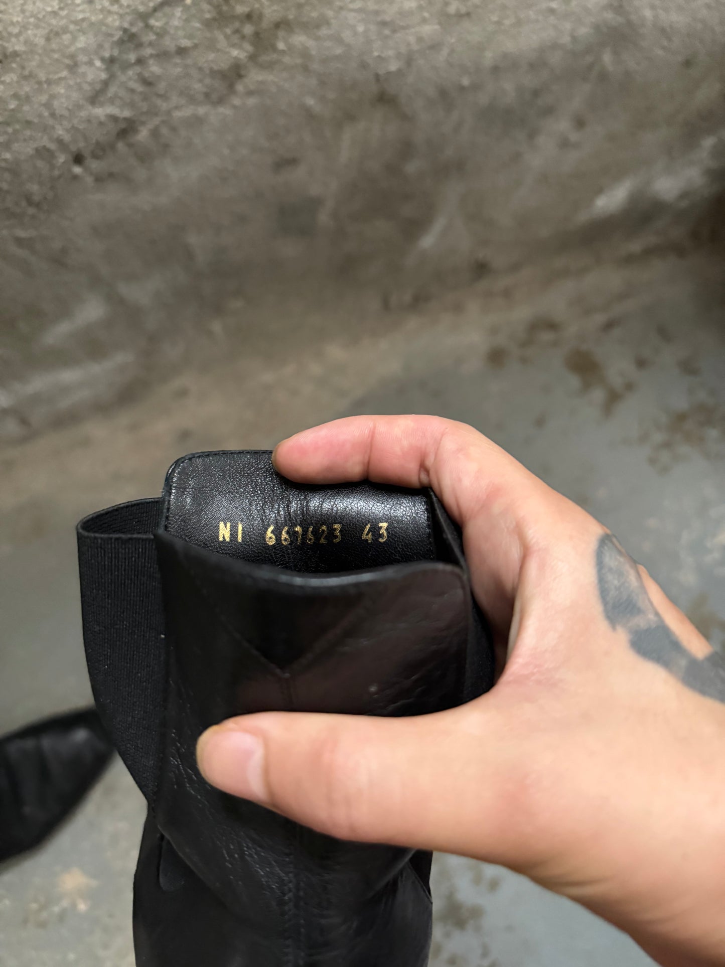 Saint Laurent Classic Chelsea Boot