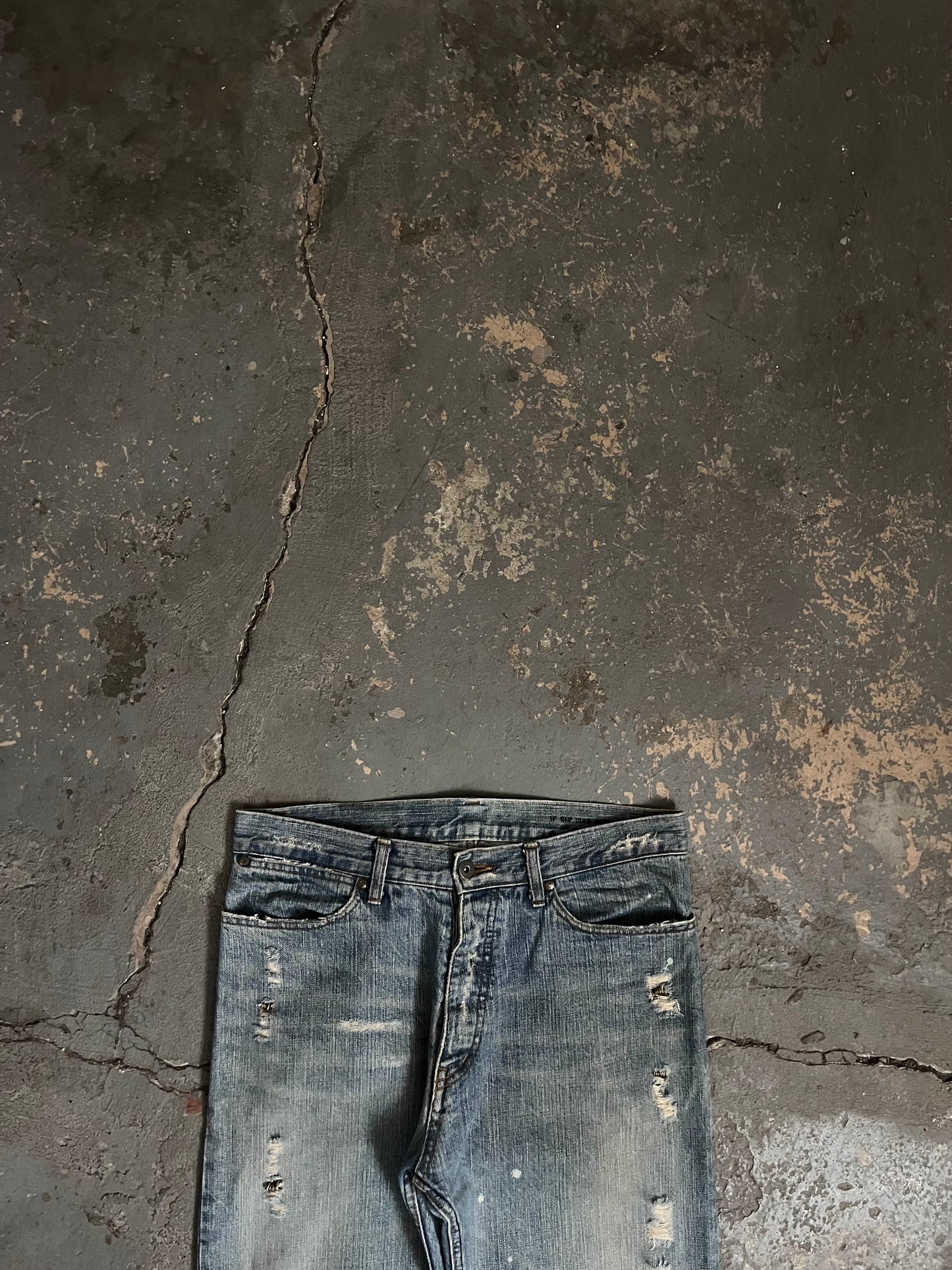 IFSIXWASNINE BAGGY MUD MAX PIERCED JEANS