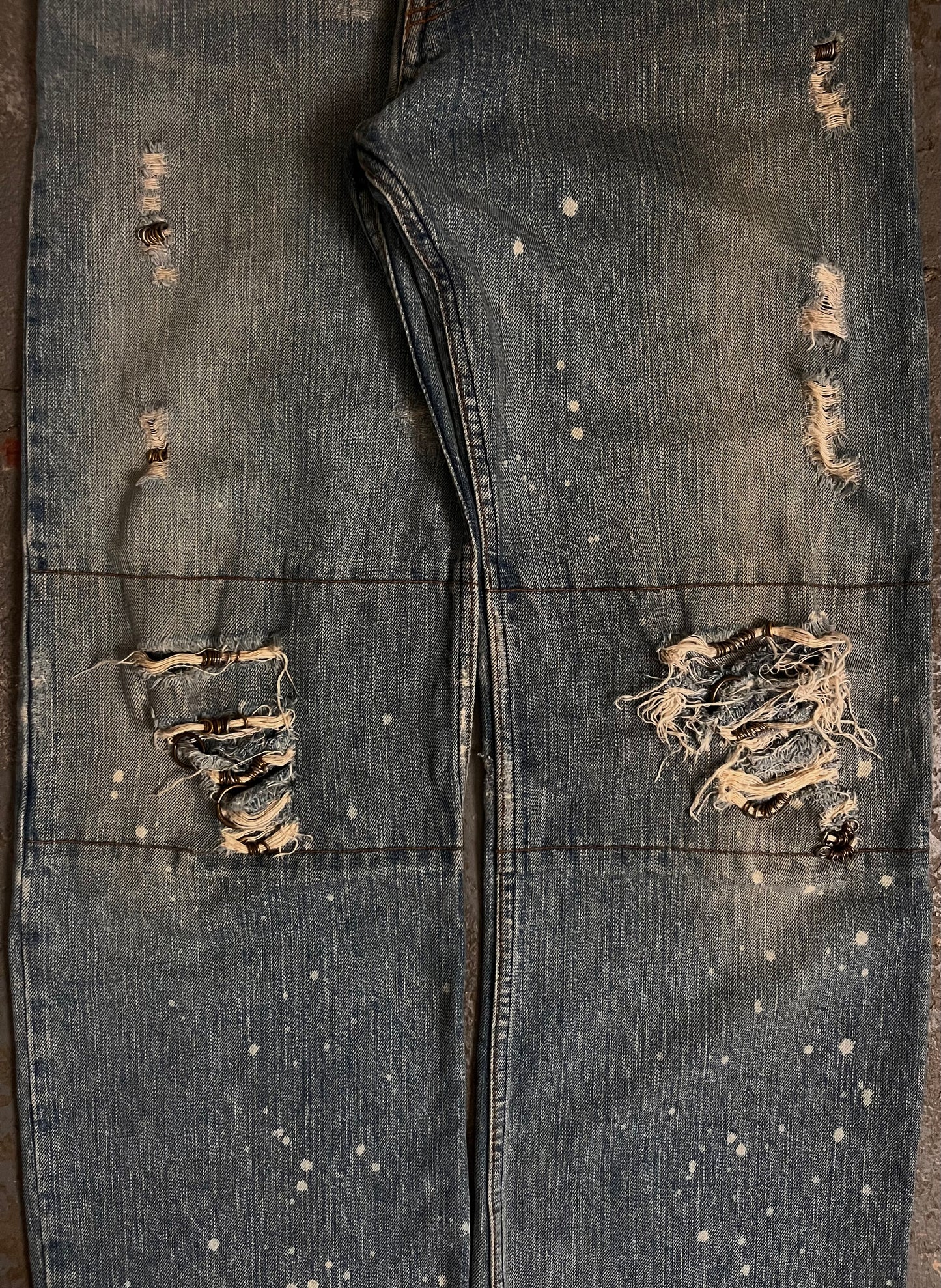 IFSIXWASNINE BAGGY MUD MAX PIERCED JEANS