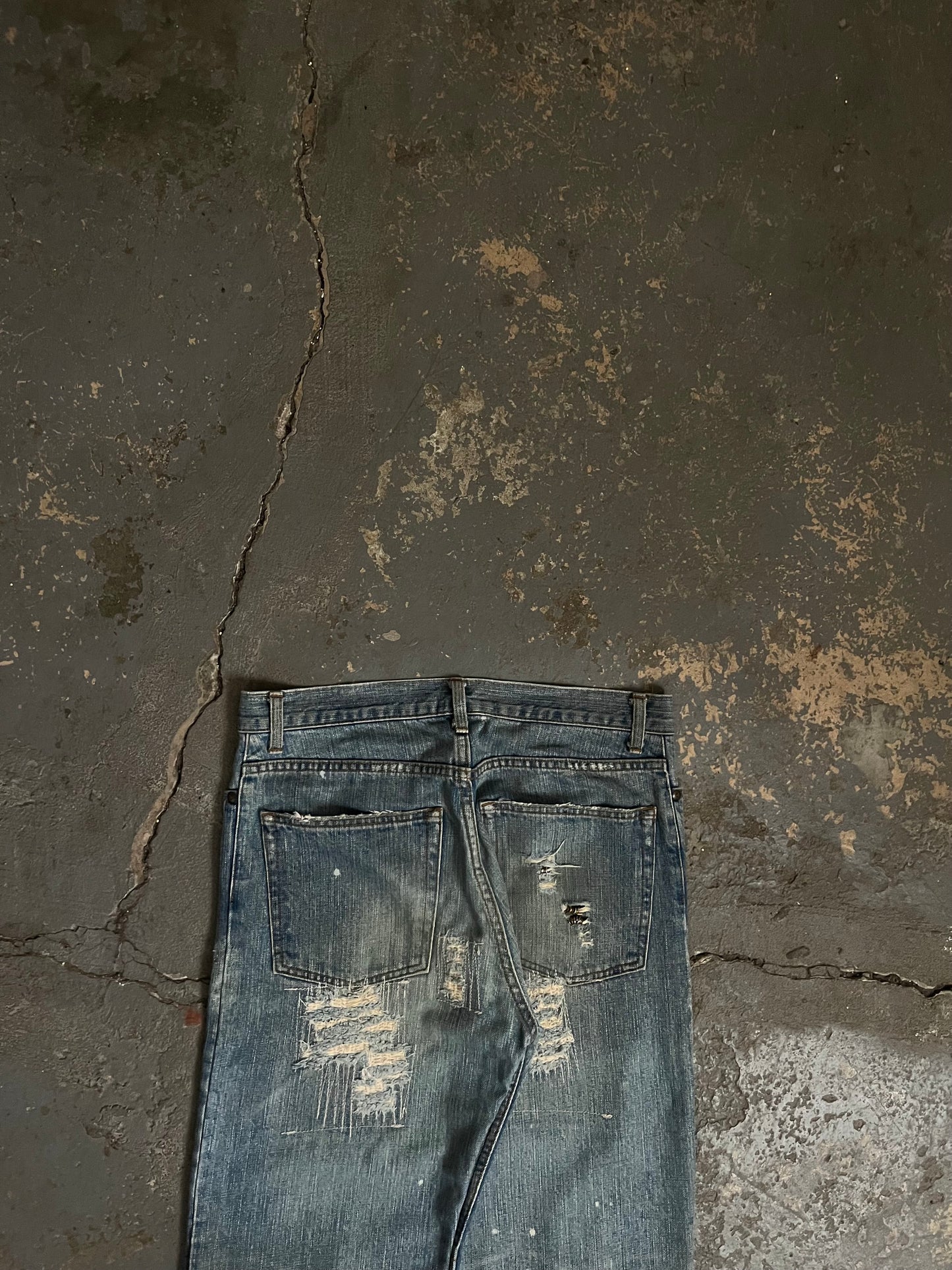 IFSIXWASNINE BAGGY MUD MAX PIERCED JEANS