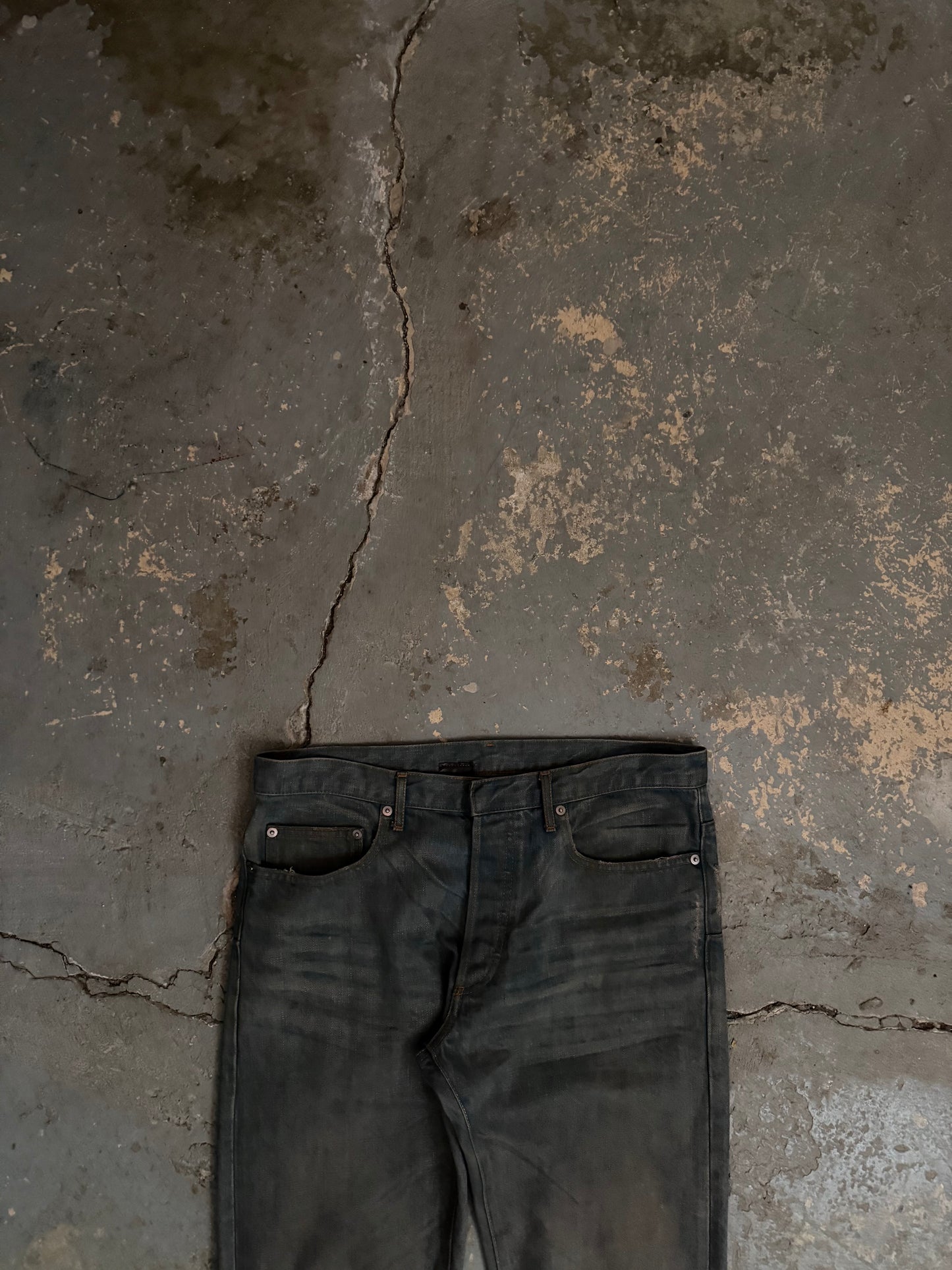 Dior SS04 “Strip” Bleu Claire Dirty Clawmark Jeans