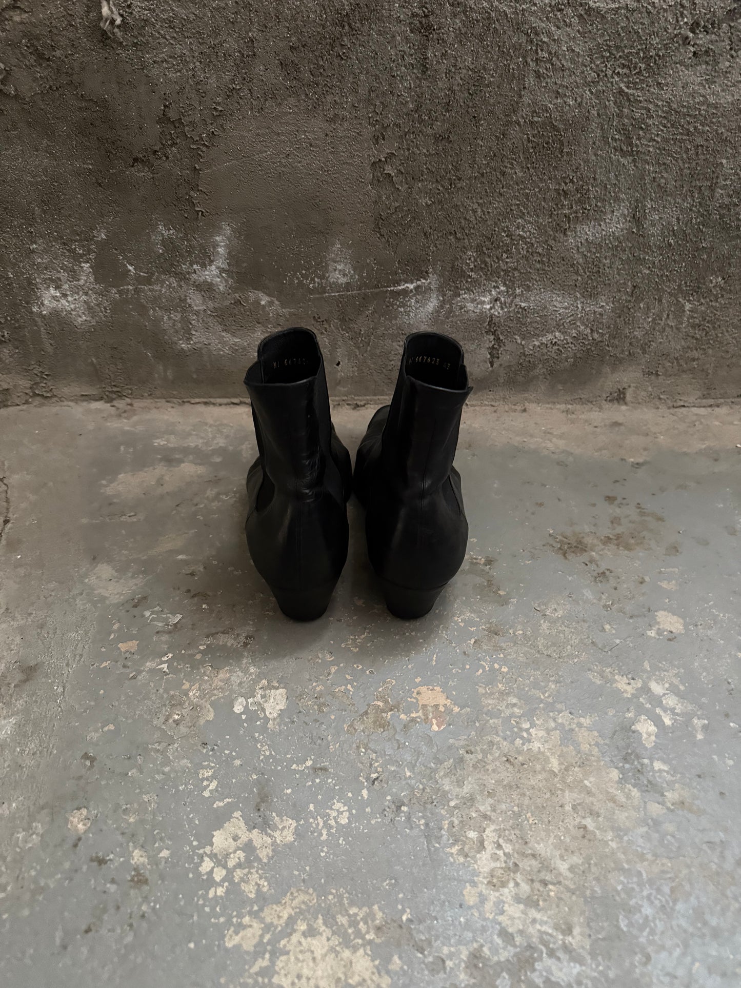Saint Laurent Classic Chelsea Boot